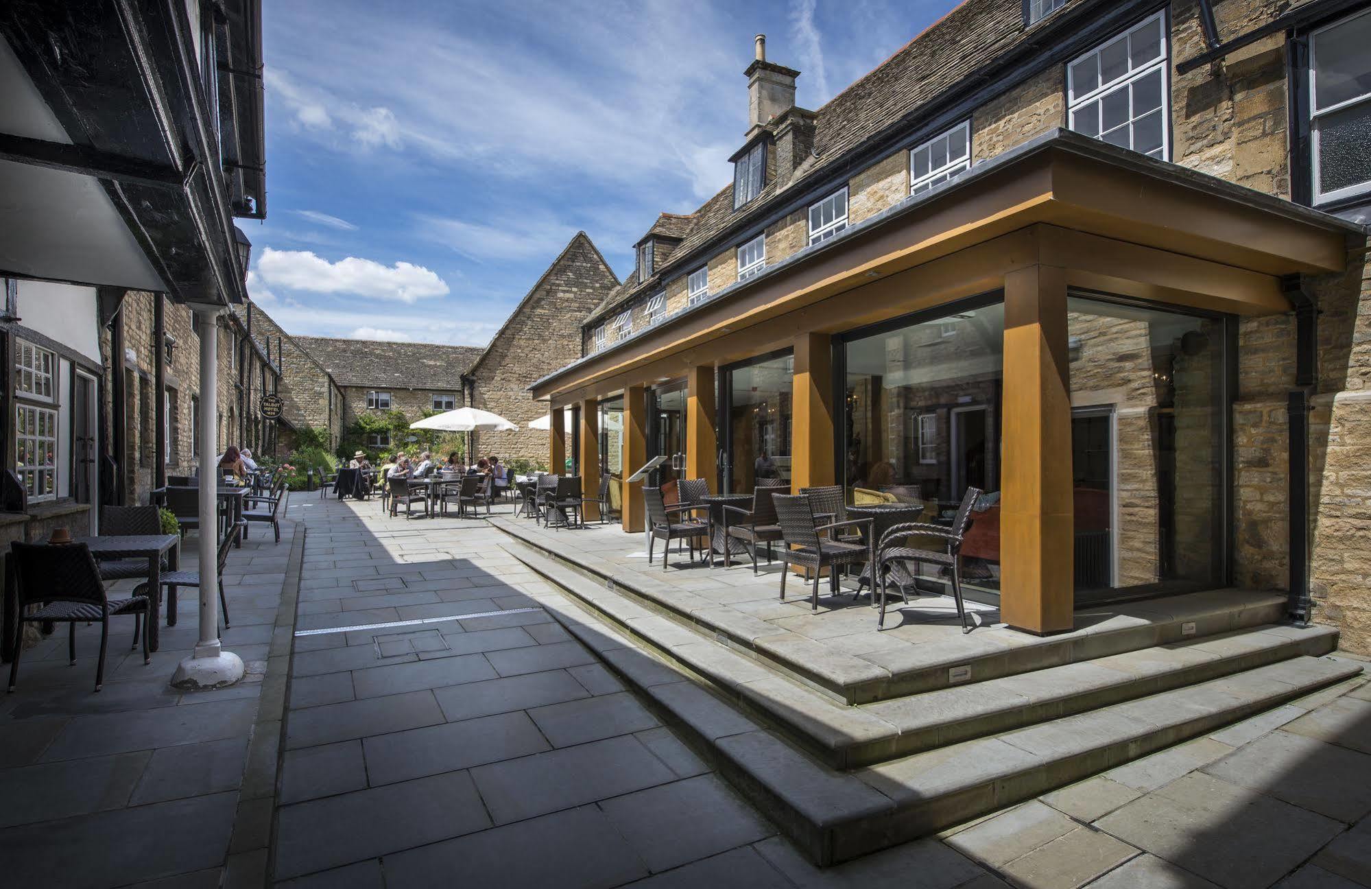The Talbot Hotel, Oundle , Near Peterborough Eksteriør bilde