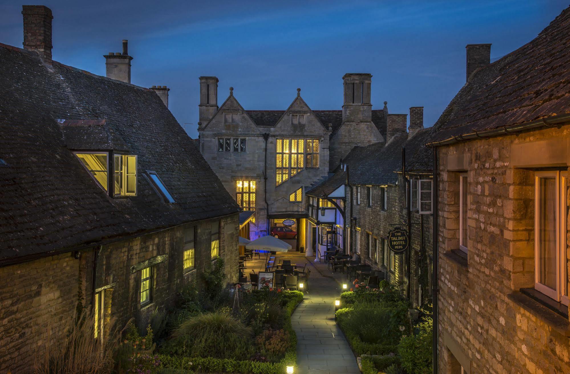 The Talbot Hotel, Oundle , Near Peterborough Eksteriør bilde